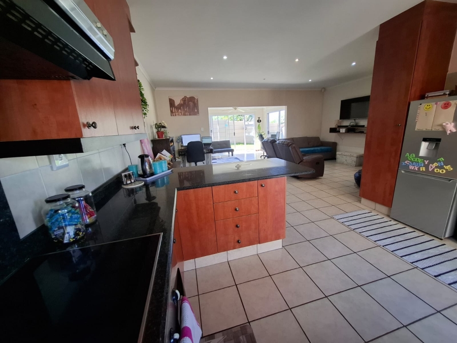 2 Bedroom Property for Sale in Gonubie Eastern Cape
